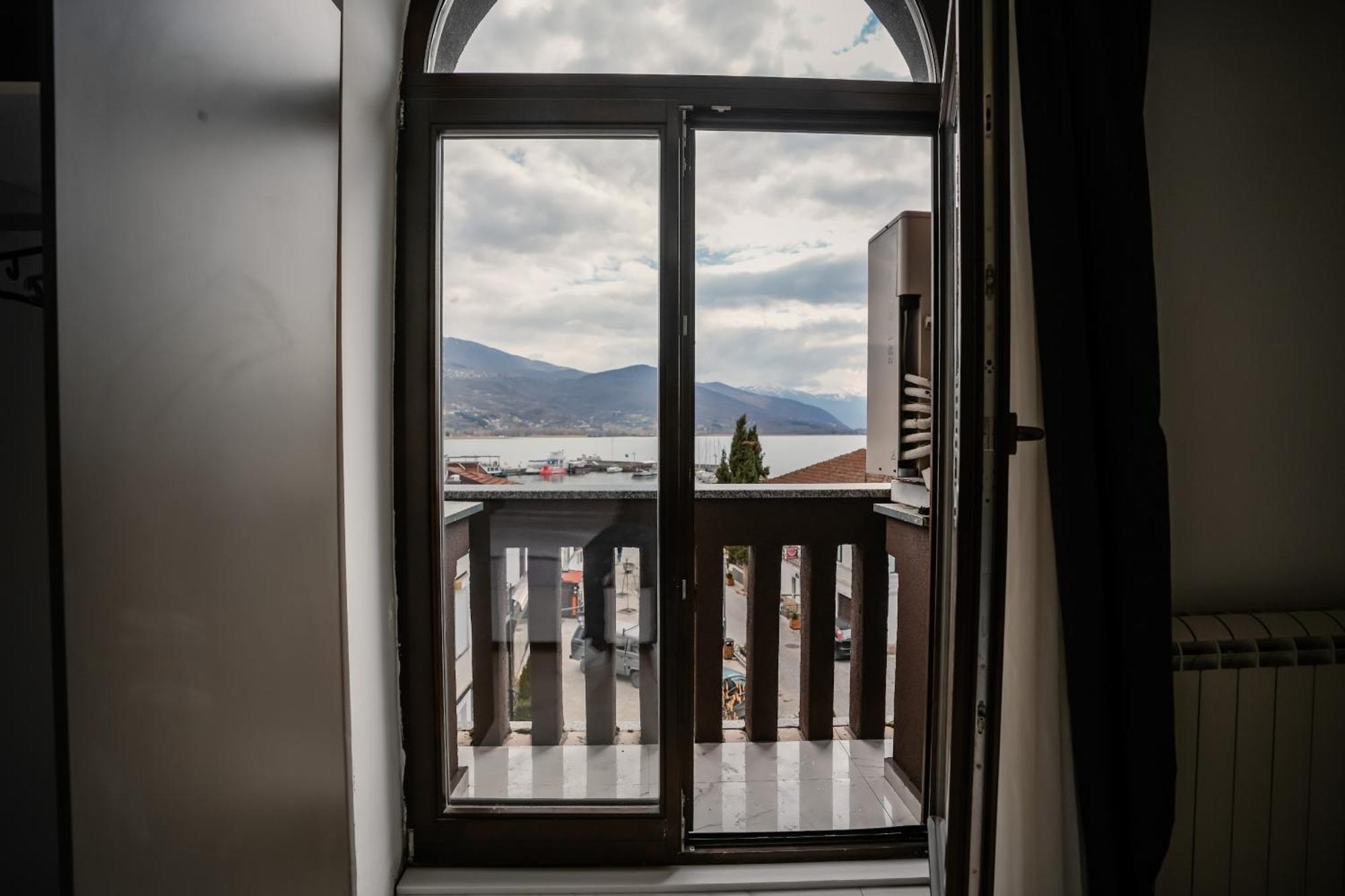 Delago Apartment Ohrid Ngoại thất bức ảnh